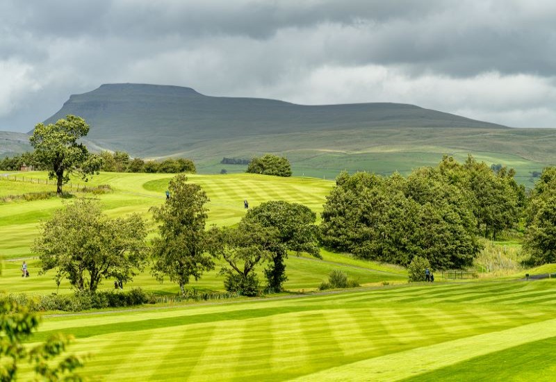 Bentham Golf Course	